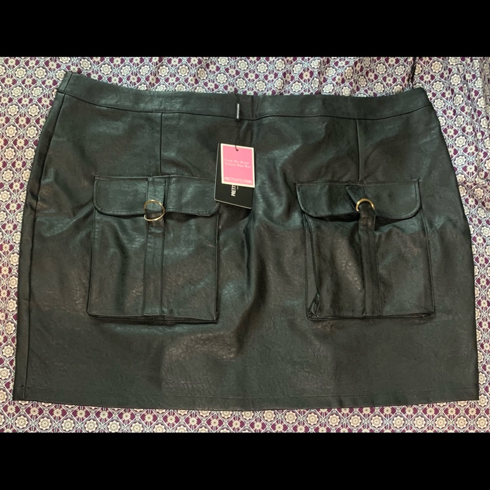 Faux leather bodycon skirt